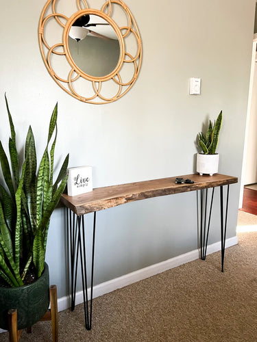 Acacia Entryway Console