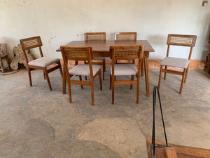 Riwayat Dining Set