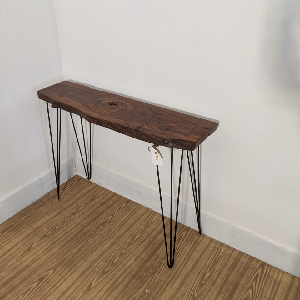 Live Edge Console